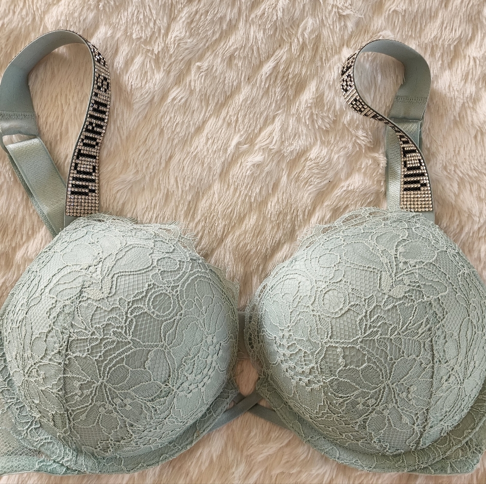 VS Very Sexy Shine Strap Bombshell Bra